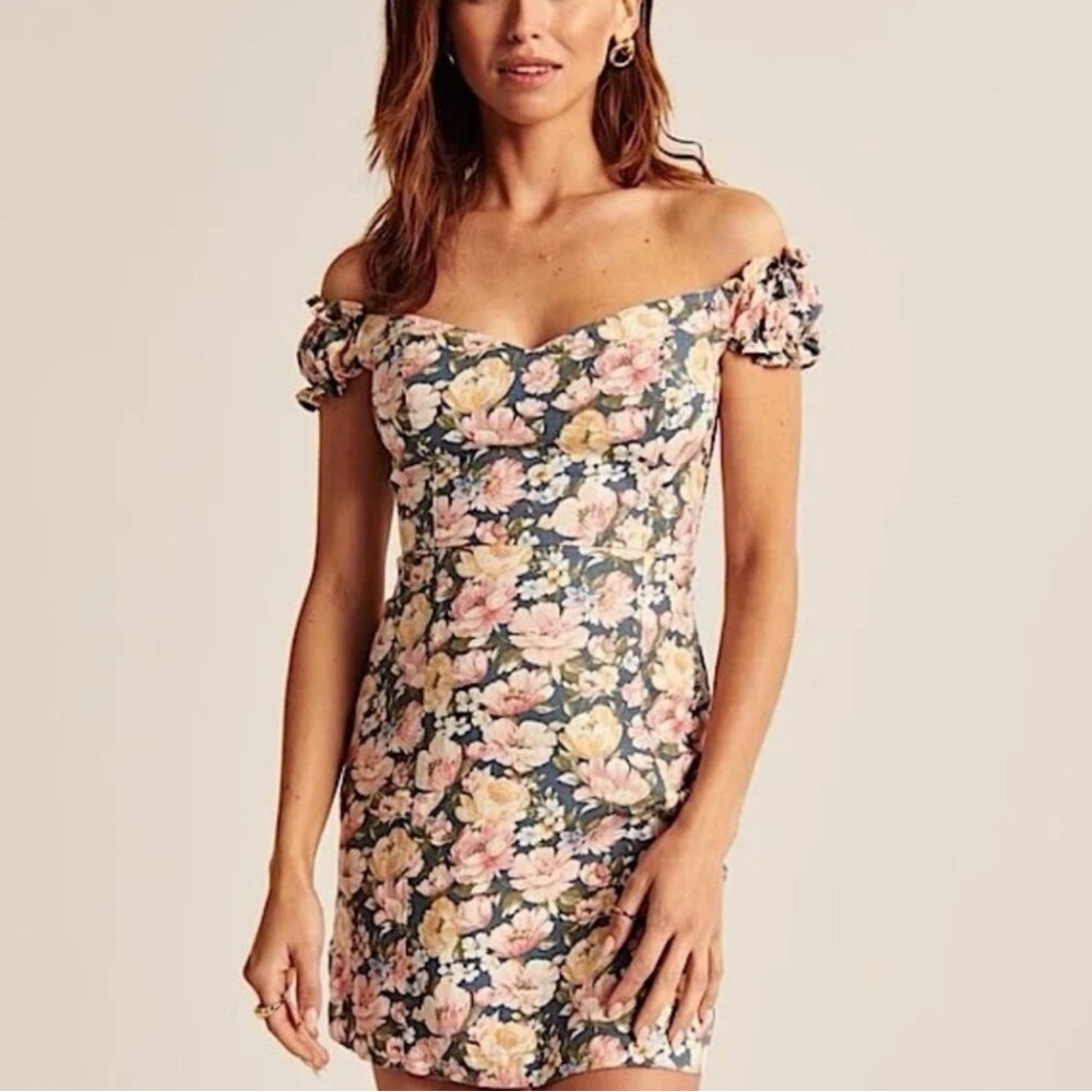 Abercrombie & Fitch Floral Off-Shoulder Dress
